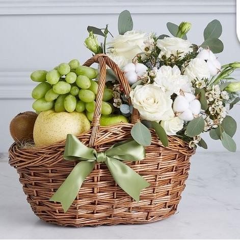 

Hampers Buah Mini Bouquet Bucket Bunga Segar Ready Sameday Sakit Pacar Terlaris