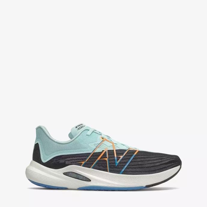 SEPATU LARI PRIA NEW BALANCE FUELCELL REBEL V2 BLACK WITH PALE BLUE