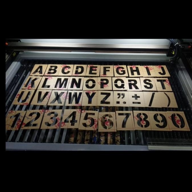 

Bisa Gosend! Mal Cetakan Huruf Angka Stencils Stensil Akrilik - Ukuran 20X10Cm -