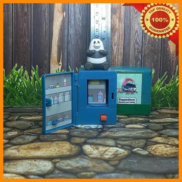 [POP] MCD HAPPY MEAL WE BARE BEARS PANDA DIATAS LEMARI ES FIGURE (BEKAS/SECOND/PRELOVED)