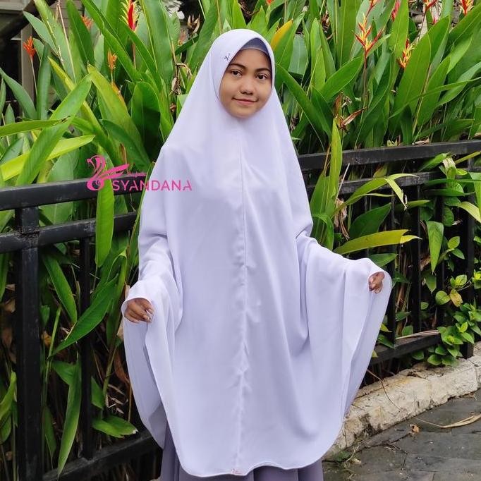 Murah Hijab Bergo Gosya Jumbo (Bergo Syandana) Putih