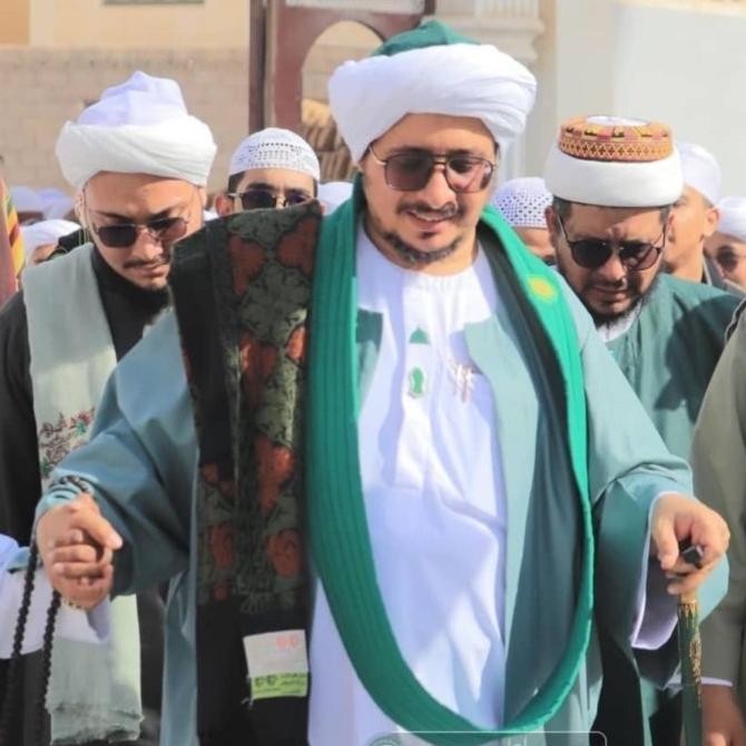 TERBARU Rida Kashmiri Sulam Padat