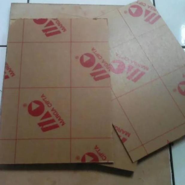 

Dfg-88 Akrilik Bening Uk 100Cm X 50Cm Tebal 3Mm / 4Mm - Acrylic