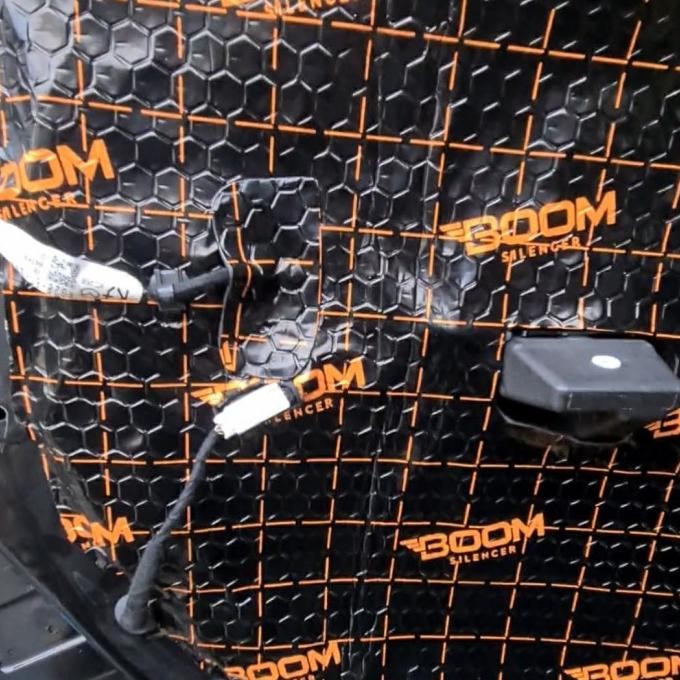| Paket Peredam Suara Mobil | Buat Mobilmu Sangat Kedap Dan Nyaman | Co