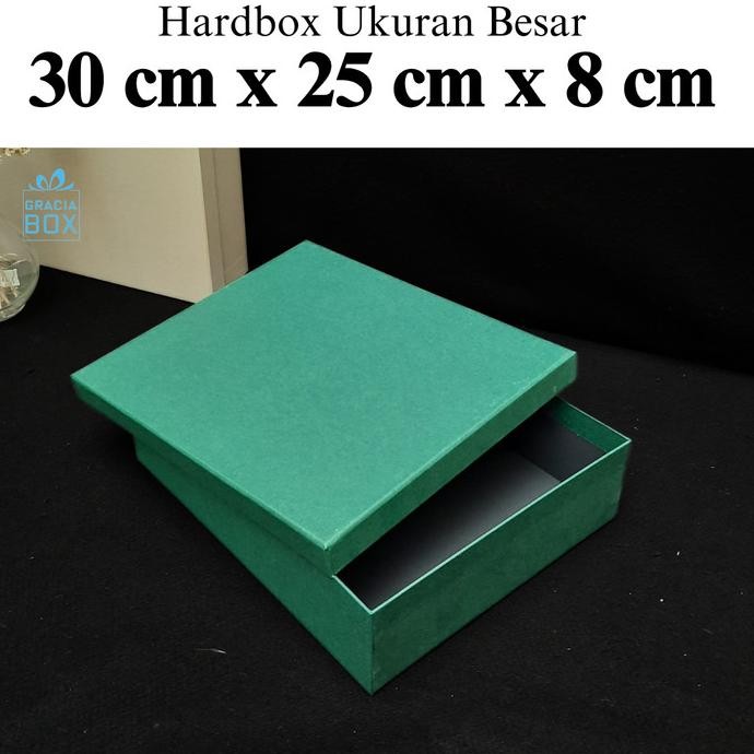 

BOX HAMPER - HARDBOX - KOTAK KADO - ukuran 30 cm x 25 cm x 8 Cm murah