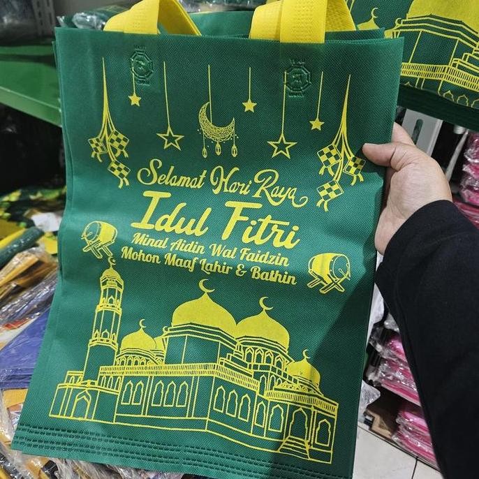 

1lusin Goodie Bag Lebaran Kombinasi Warna Bermotif Bahan Kain Tebal Tas Idul Fitri Grosir Tapak Press Murah Berkualitas murah