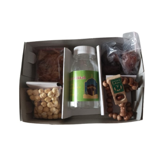 

HJ Paket oleh oleh Haji dan Umroh Lengkap hemat isi 50 paket