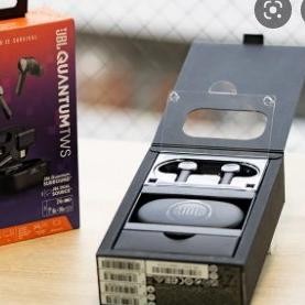 Sale Earphone Jbl Quantum Tws