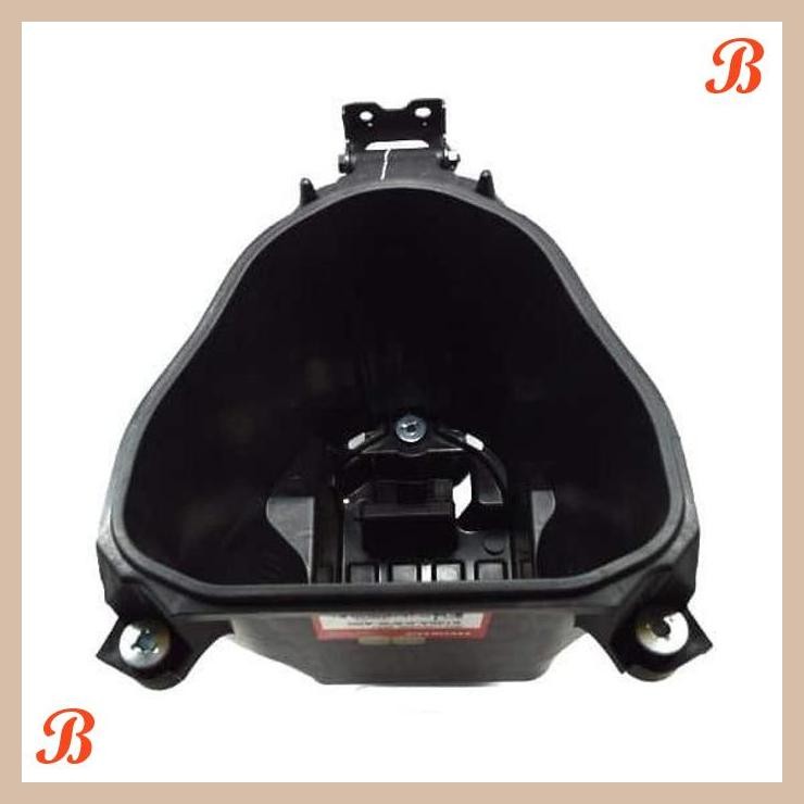 [HWP] BOX ASSY LUGGAGE - BOX BAGASI Revo 110 8125AKWWA00