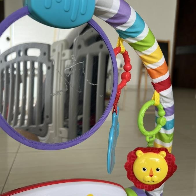 Preloved fisher price deluxe kick & play piano gym