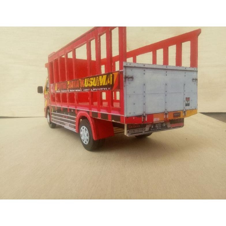 promo miniatur truk ayam mirip asli