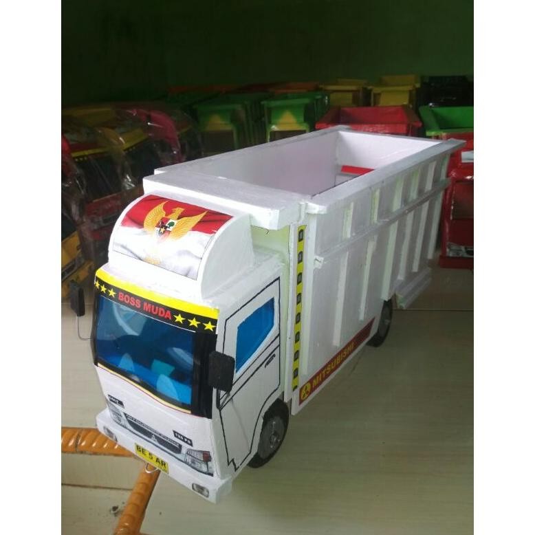 Truk LAMPU oleng mobilan kayu miniatur diecast truck