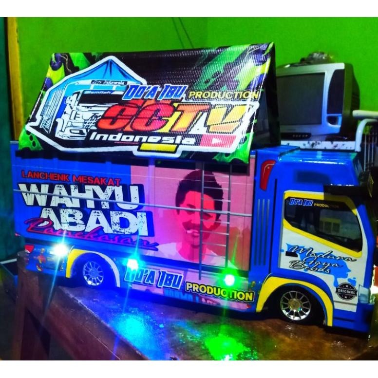 MINIATUR TRUK OLENG PARAH MAINNAN EDUKATIF FUL FARIASI LAMPU WARNA DAN GRATIS BONUS TERPAL TERLARIS 