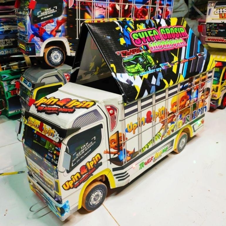 Mainan Anak Anak Mobil Mobilan Truk Oleng Mobil Remot Control Full Oleng Lampuan Murah