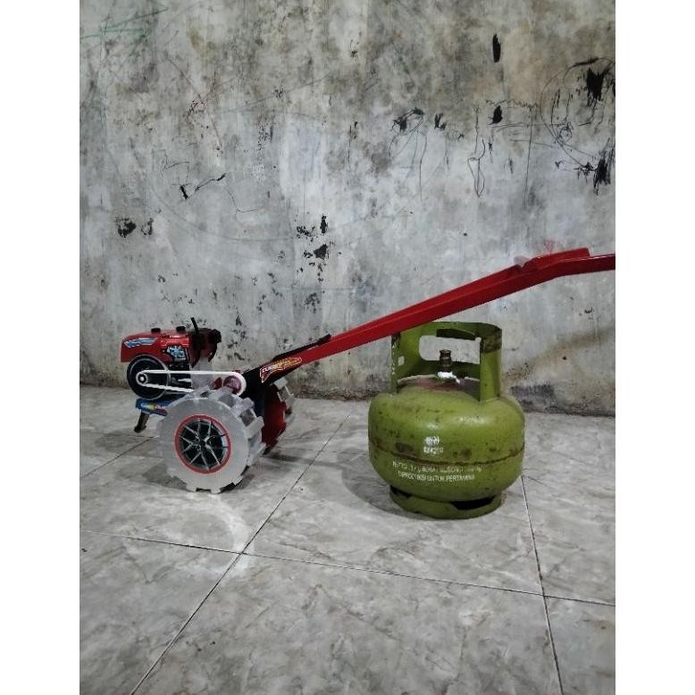 mainan anak laki laki miniatur traktor  sawah mini  dr kayu ,/traktor oleng/truk oleng/ kereta api/b