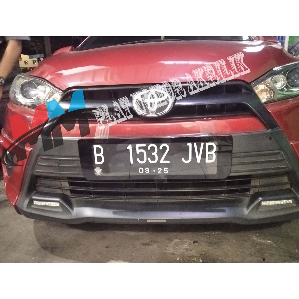 Cover Plat Nomor Mobil akrilik cembung Acrylic Custom tatakan Dudukan Plat Nomer Tanpa Lampu YARIS 2