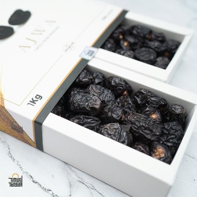 

Sale Kurma Ajwa Premium Timur Tengah Kurma Nabi Asli Madinah - 1Kg