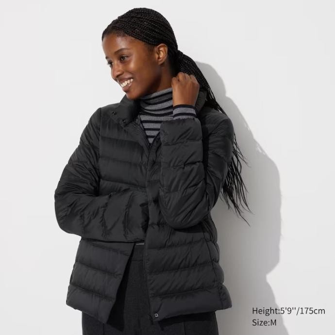 UNIQLO JAKET WINTER WANITA ULTRA LIGHT DOWN KERAH TEGAK BLACK