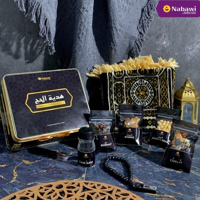 

Paket Hampers Box Tin Kiswah Oleh Oleh Haji Umroh Souvenir Makanan Khas Arab Premium