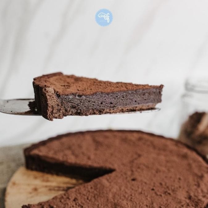 

Sale Dark Chocolate Pie