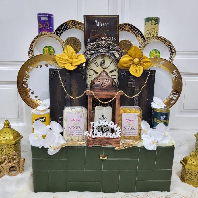 

Grosir Paket Dekorasi Lebaran Idul Fitri Hampers Parcel Hadiah Kue Kering 108