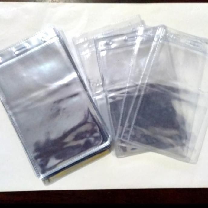 

plastik panitia / mika name tag 8,5 x 13,5 cm (100 pcs) murah