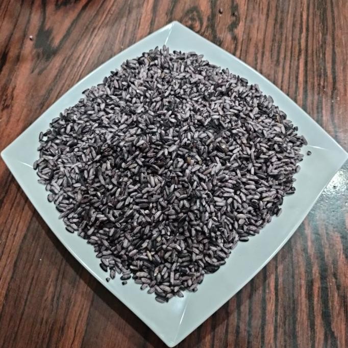 

Baru Beras Ketan Hitam Soso (Kupas Kulit) Super 1 Kg