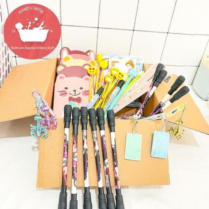

Paket USAHA versi 2 ONLY 99K DAPAT BANYAK jualan untuk anak sekolah alat tulis kantor lucu buku notes kecil solatip penghapus pulpen LFS