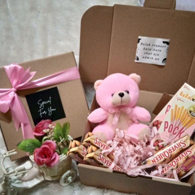

Best Seller Sd-46 Hampers Coklat Boneka Kado Ulang Tahun Wisuda Aniversary Valentine Gift Box Hemat