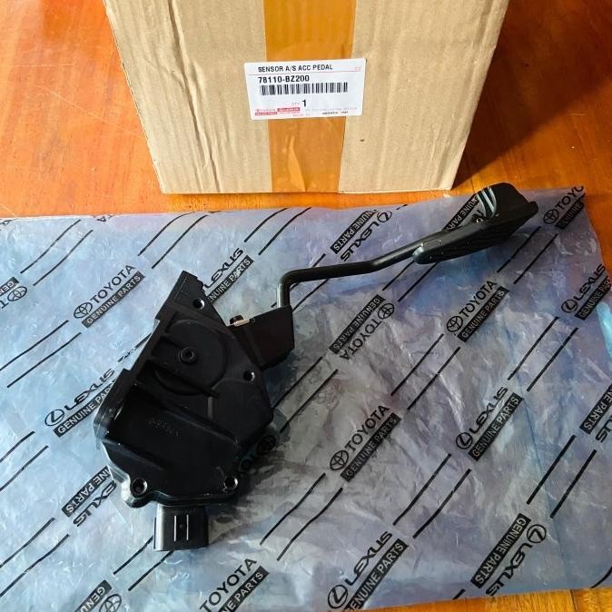 Pedal Gas Sensor Toyota 78110-BZ200 Raize Rocky