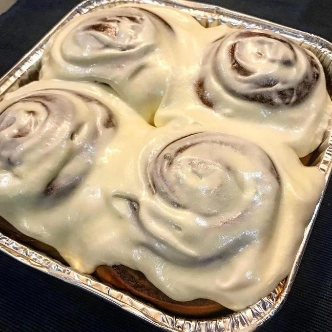 

Sale Cinnamon Bun Vanilla Cream Cheese (20X20Cm)