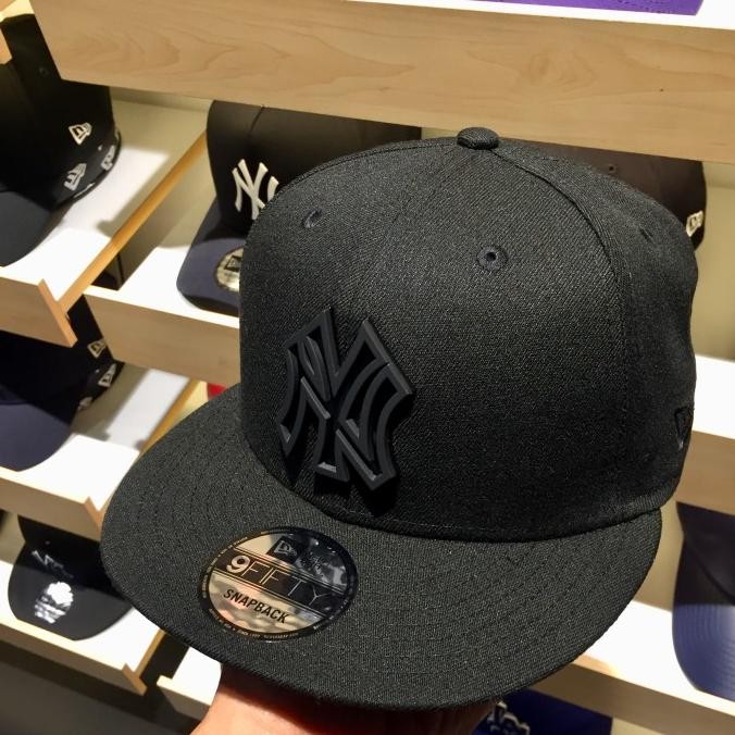 Topi New Era Original Black Snapback