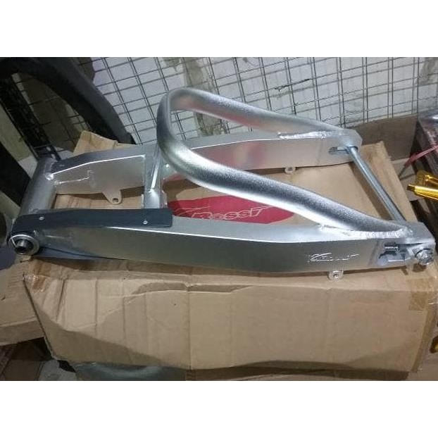 New SWING ARM VIXION OLD VROSSI