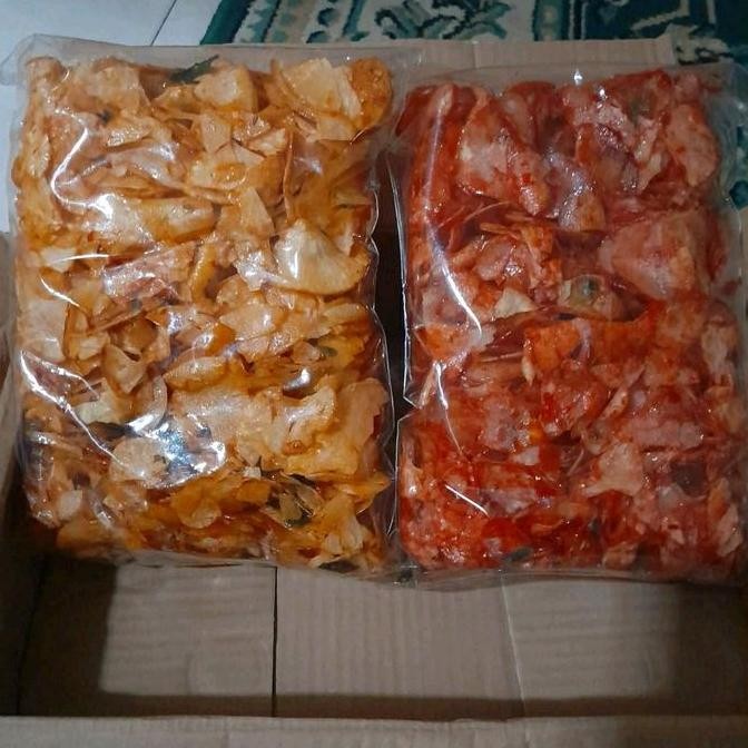 

1 Kg Keripik Singkong Balado dan Rujak Daun Jeruk Pedas Kripik Cemilan Crispy
