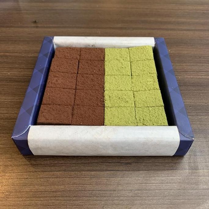 

COKELAT XI UJANK NAMA CHOCOLATE MIX DARK MATCHA