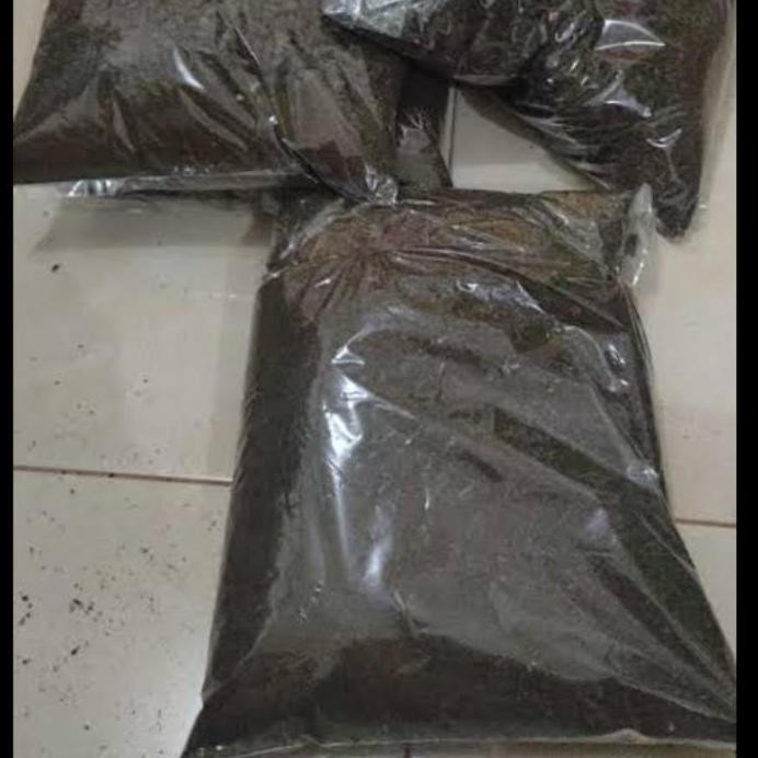 

Terlaris Pupuk Kandang Sapi Organik 5Kg