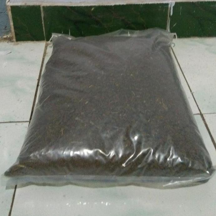 

Terlaris Pupuk Kandang Kotoran Kambing Halus 1 Kg