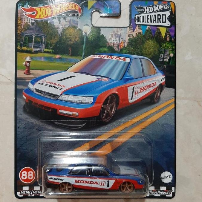 hotwheels 96 honda accord boulevard
