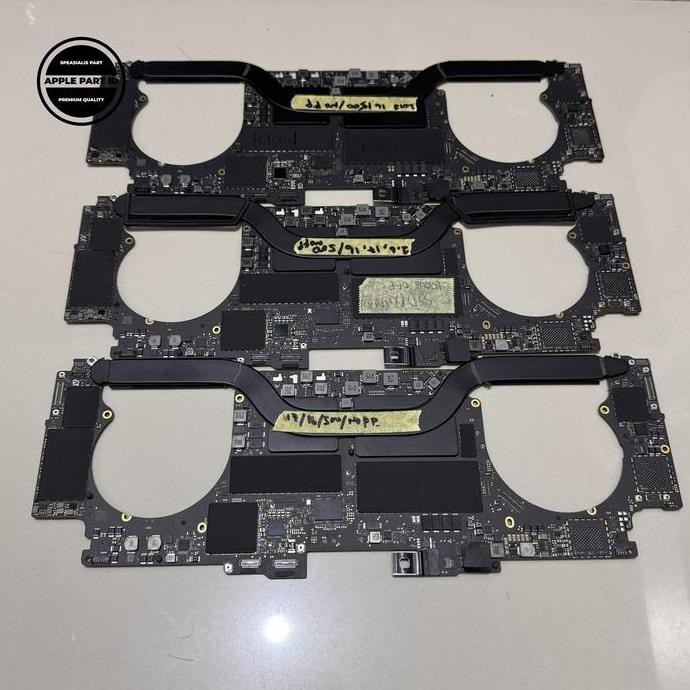 Mesin / Motherboard Macbook Pro 15" A1990 2018 2019