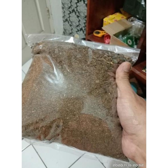 

Terlaris Pupuk Kandang Kambing Halus