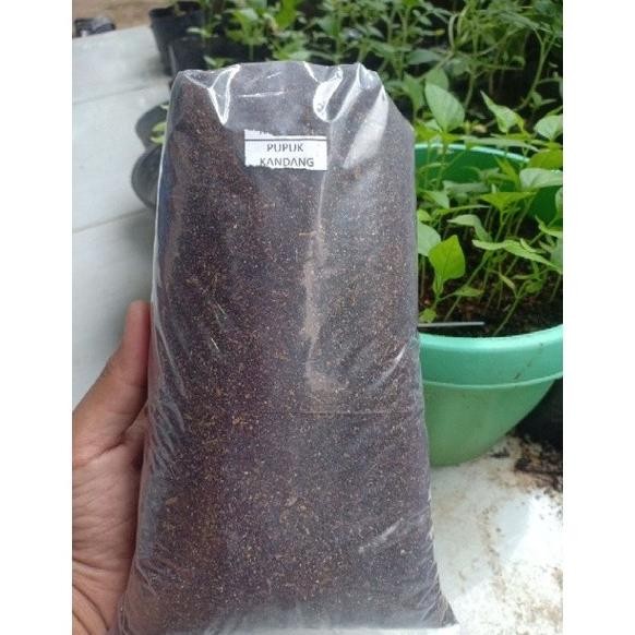 

Terlaris Pupuk Kandang Organik Halus Kemasan Repack 2 Kg