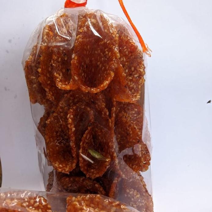 

Terlaris Manisan Noga Wijen Caramel 250 Gr Cemilan Terlaris / Snack Kiloan