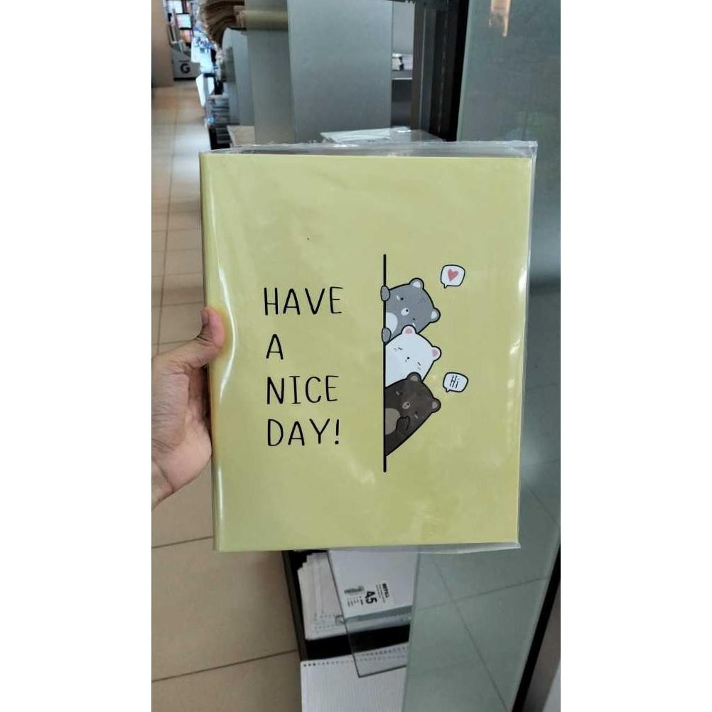 

Gramedia - ESTUDEE BINDER BOARD B5 BEAR I