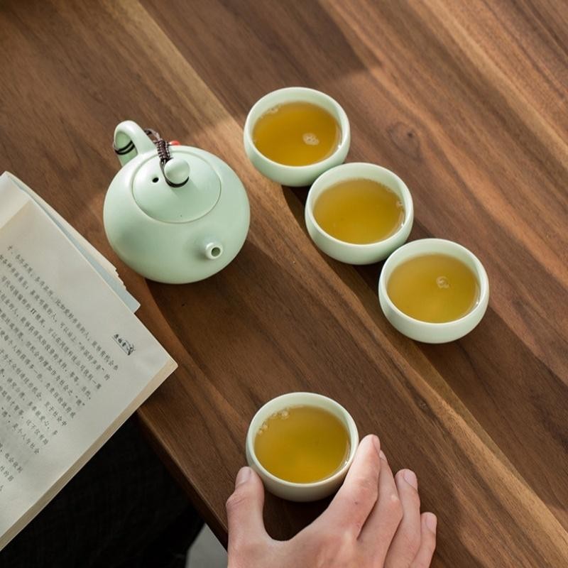 SutangChinese Tea Pot Teko Set Cup / Teh Pot Set Ceramic / Teko Teh China 4 Cangkir Keramik Set