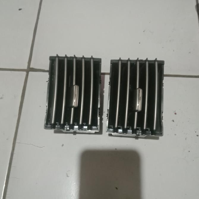 kisi kisi ac tengah rush terios original