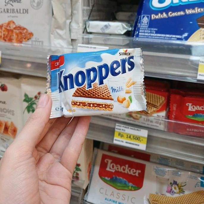 

{{{{}}] Knoppers 25GR / Wafer Lapis Coklat krim coklat susu