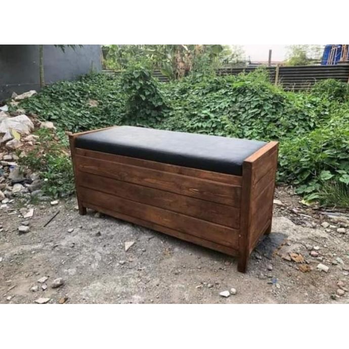 Rak Sepatu Kayu Jati Tertutup Minimalis Sekaligus Bangku Multifungsi