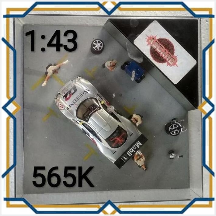 [BIM] DIORAMA DIECAST MERCEDES BENZ CLK GTR D2
