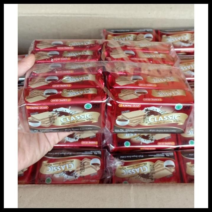 

AGEN DISTRIBUTOR MAKANAN RINGAN BISKUIT WAFER KHONG GUAN CLASSIC CHOCOLATE CREAM WAFER RENCENG PACK MURAH