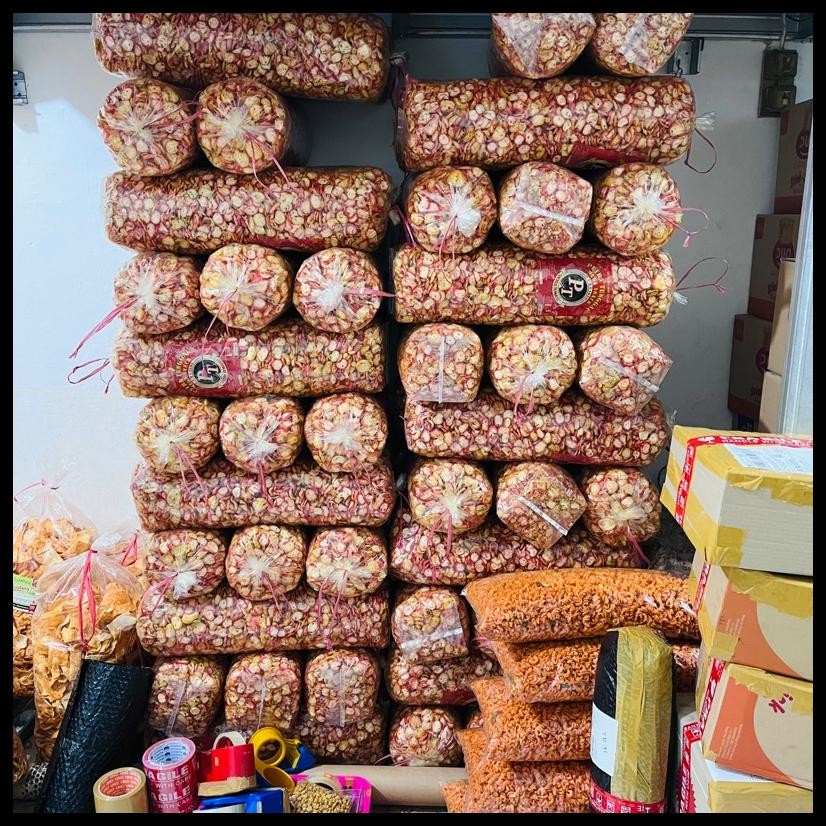 

KRUPUK SEBLAK BANTAT KENCUR 2,7KG 1 BAL ALMA.SNACK